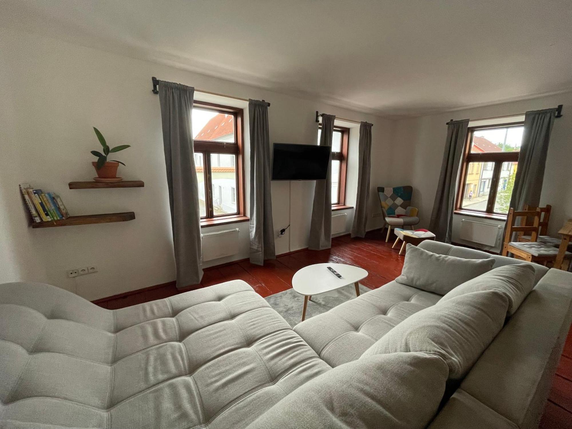 Apartman U Spinaru Třešť エクステリア 写真