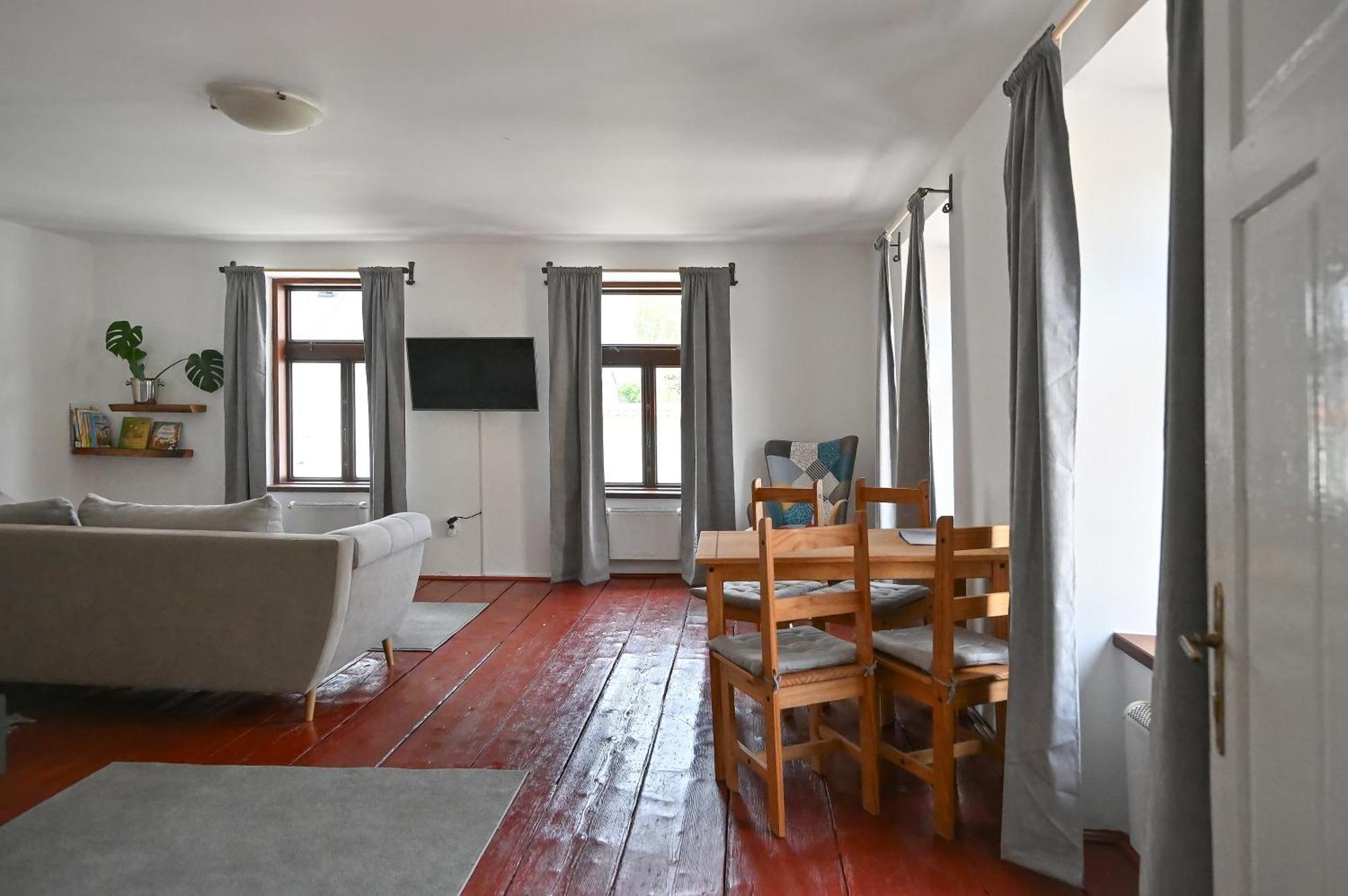 Apartman U Spinaru Třešť エクステリア 写真